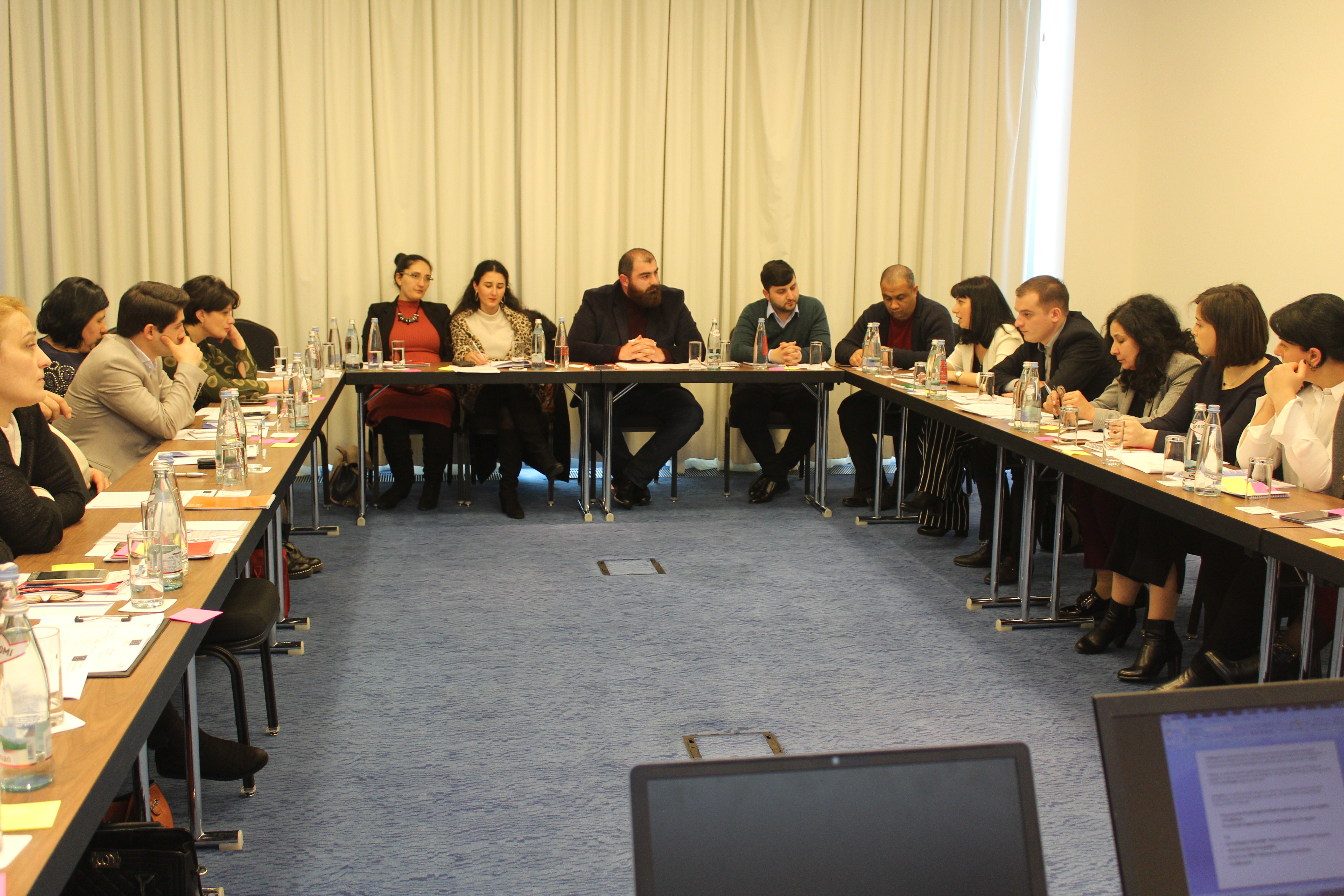 სემინარი თემაზე „მუნიციპალური გენდერული პოლიტიკის მიმდინარე გამოწვევები“